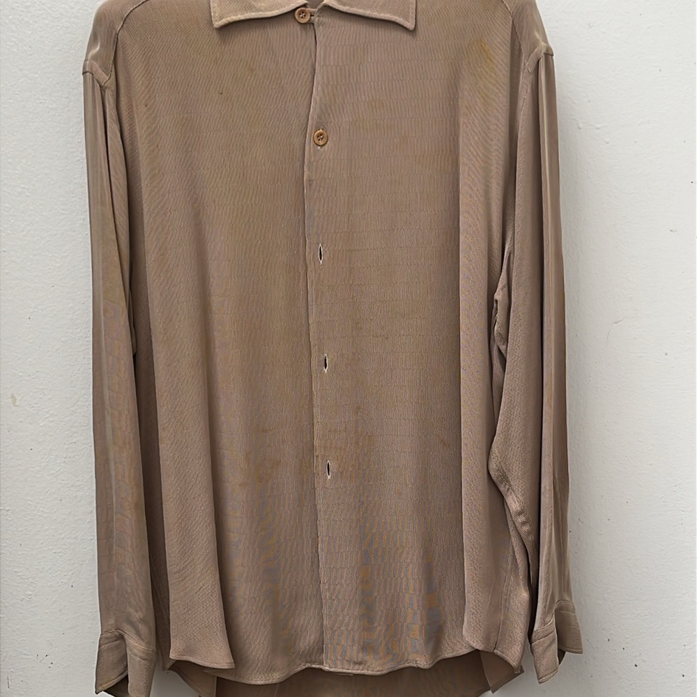 Vintage Giorgio Armani long-sleeve shirt from Le Collezioni. Made in Italy.